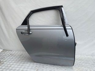 Двері 4G5833052 Audi A6