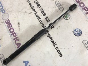 Газовий упор капота 4G8823359A Audi A6