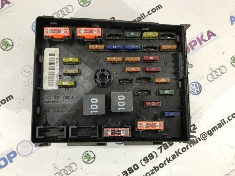 Блок предохранителей 3C0937125A Volkswagen CC