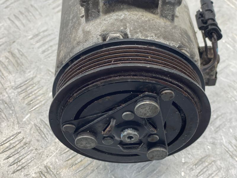 Компресор кондиціонера 84027572 Chevrolet Colorado