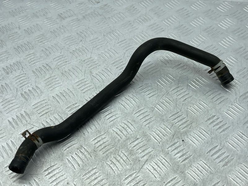 Патрубок 6E5G8A582AA Ford Fusion