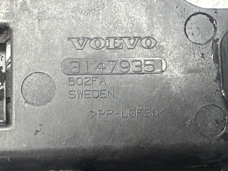 Піддон для акумулятора 31479351 Volvo XC90