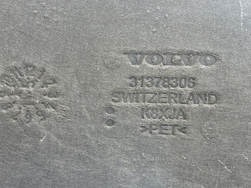 Шумоізоляція двигуна 31378306 Volvo XC90
