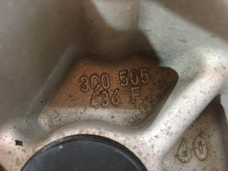Поворотный кулак / Цапфа 3C0505436F Volkswagen CC