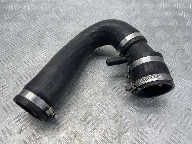 Патрубок інтеркулера K2G36F073CC Ford Edge