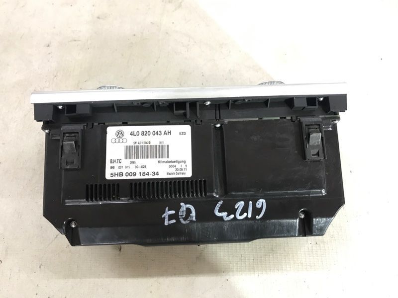 Панель управления климат-контролем 4L0820043AHSZD Audi Q7