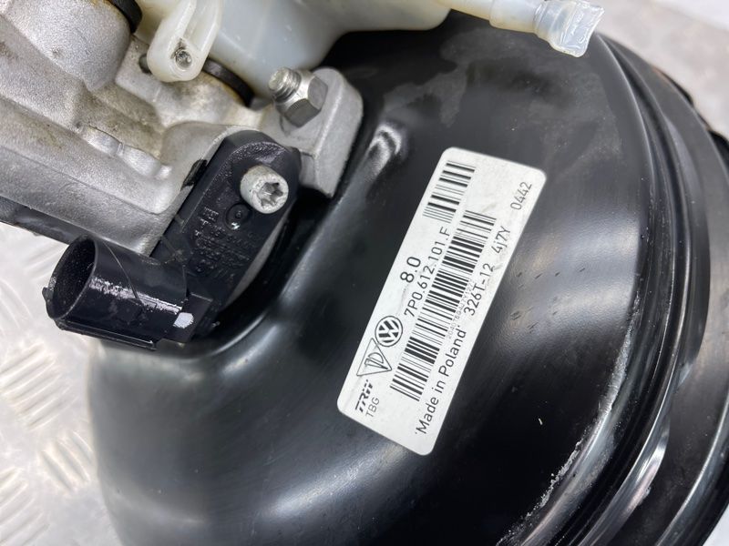 Вакуумный усилитель тормозов 7P0612101F Volkswagen Touareg