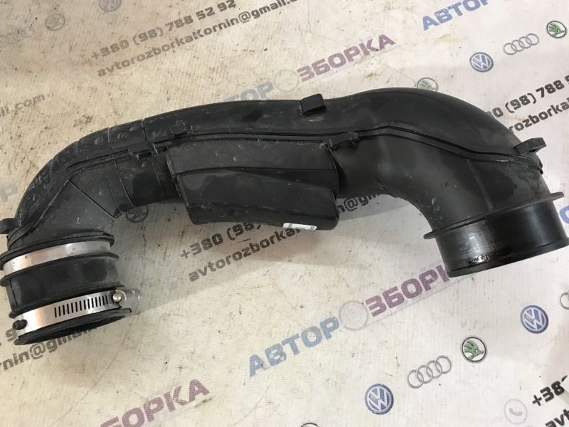 Патрубок воздушного фильтра K2G39F805DA Ford Edge
