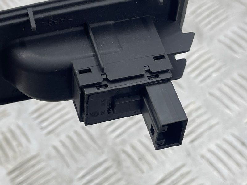 Кнопка склопідйомника 7L6959855BREH Volkswagen CC