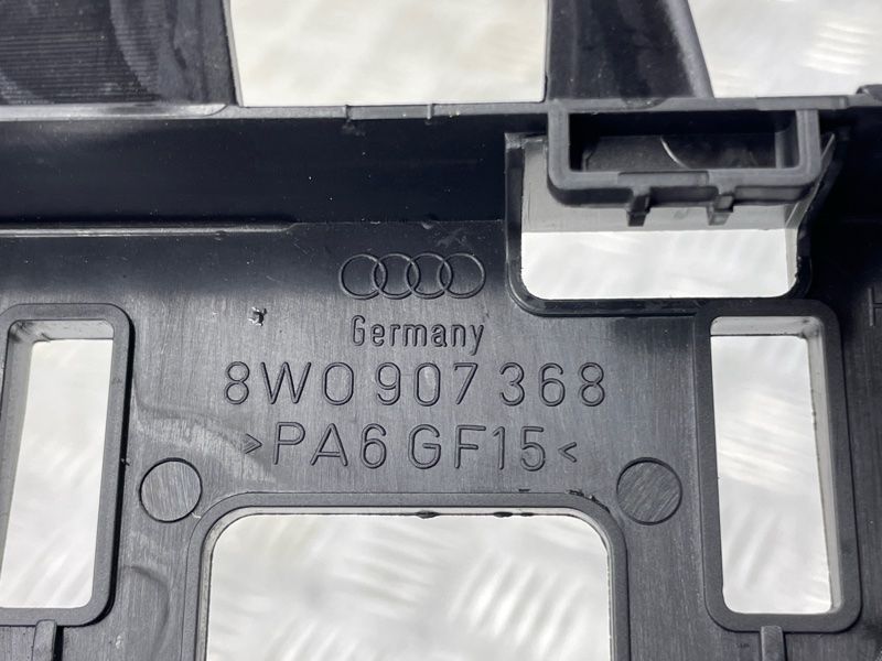 Кронштейн блоку керування 8W0907368 Audi A4