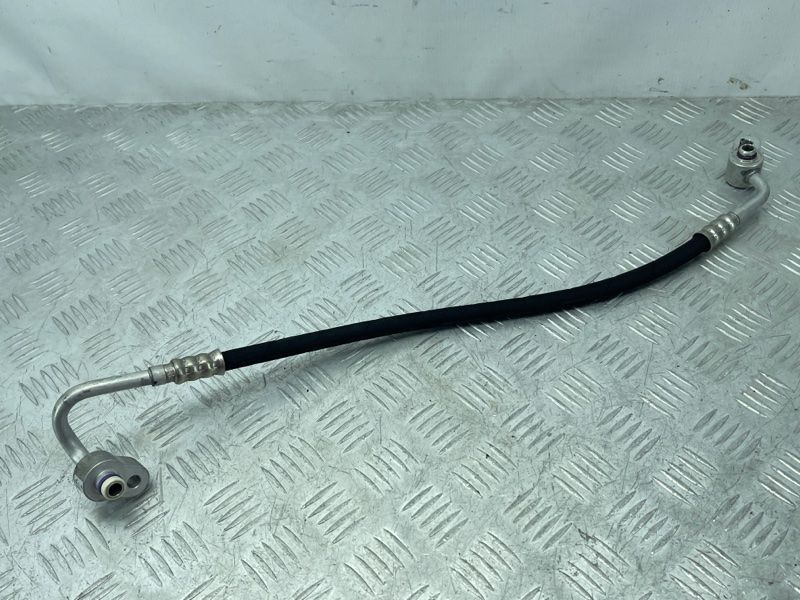 Трубка кондиционера 4L0820739 Audi Q7