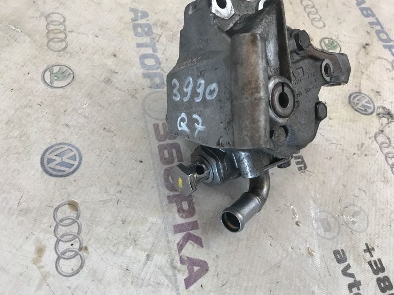 Насос гидроусилителя руля 7L8422154E Audi Q7