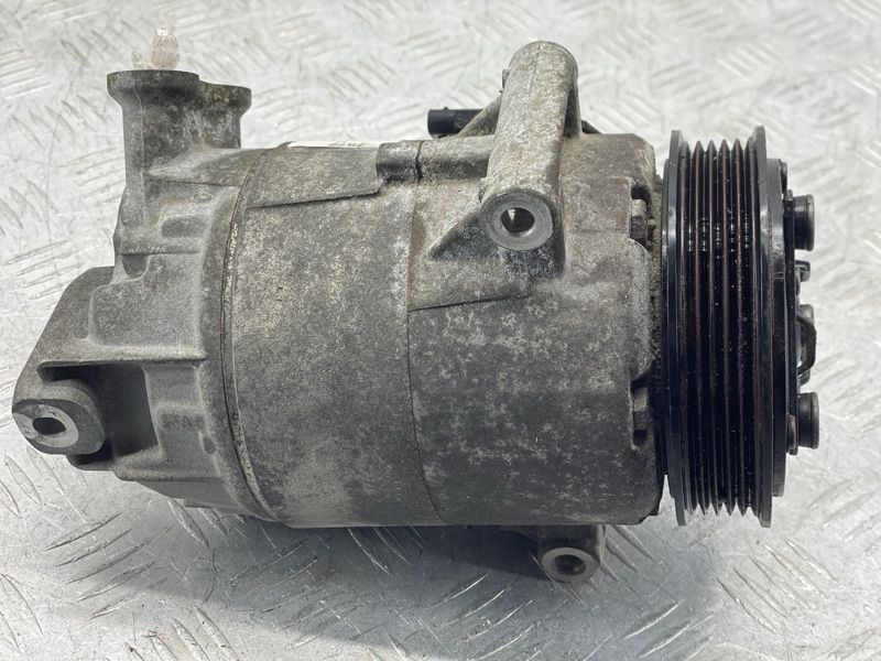 Компресор кондиціонера 84027572 Chevrolet Colorado
