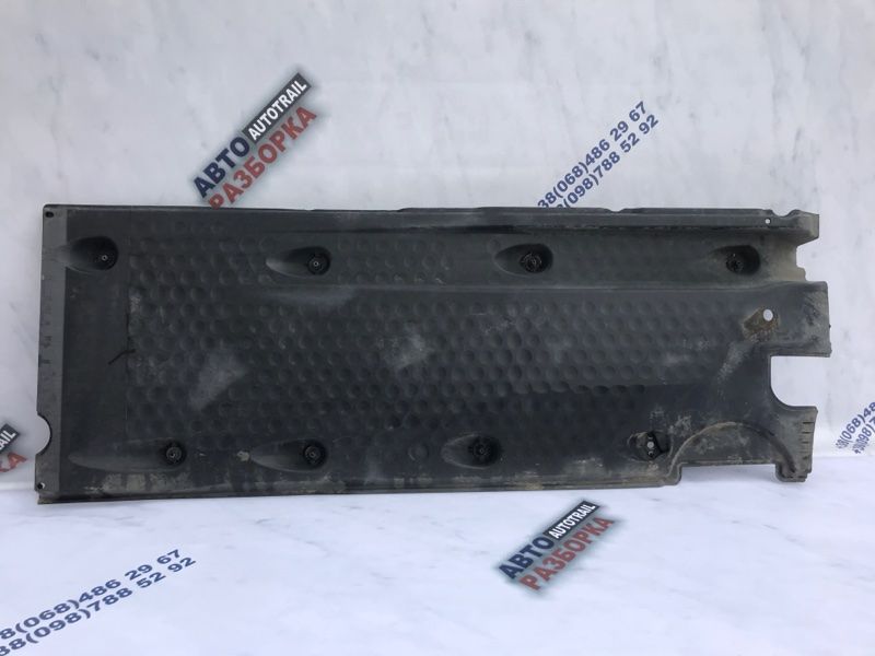 Облицювання днища 5N0825201B Volkswagen Tiguan