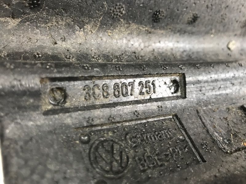 Абсорбер заднего бампера 3C8807251 Volkswagen CC