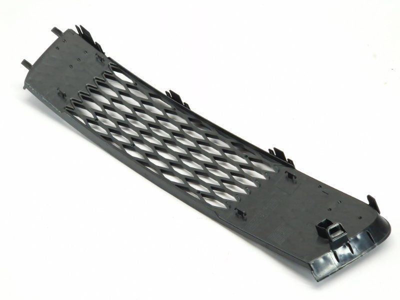 Решітка переднього бампера s-line 4L0807698B01C Audi Q7
