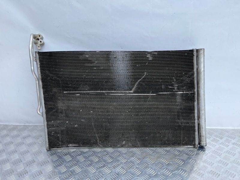радиатор кондиционера 7P0820411A Volkswagen Touareg