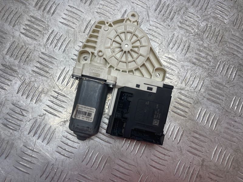 Мотор склопідйомника 3C0959792C Volkswagen CC