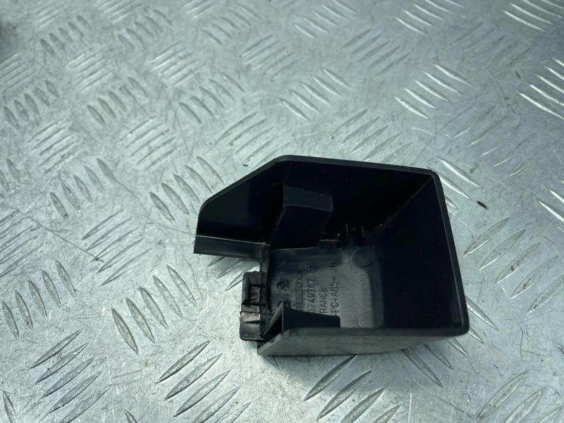 Накладка 30749767 Volvo XC60