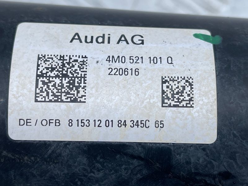 Карданний вал 4M0521101Q Audi Q7