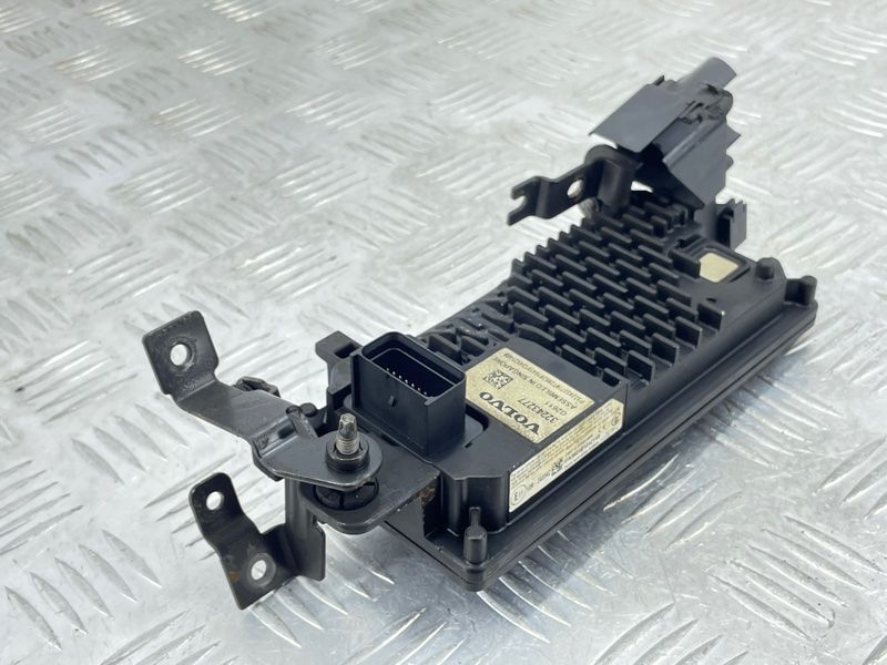 Камера під лобовим склом 32243277 Volvo XC60