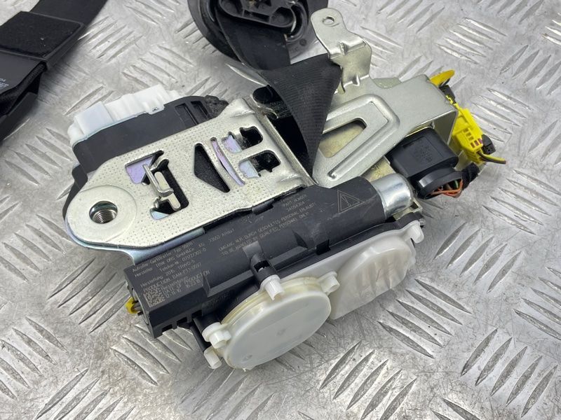 Ремінь безпеки 4G8857705HV04 Audi A6