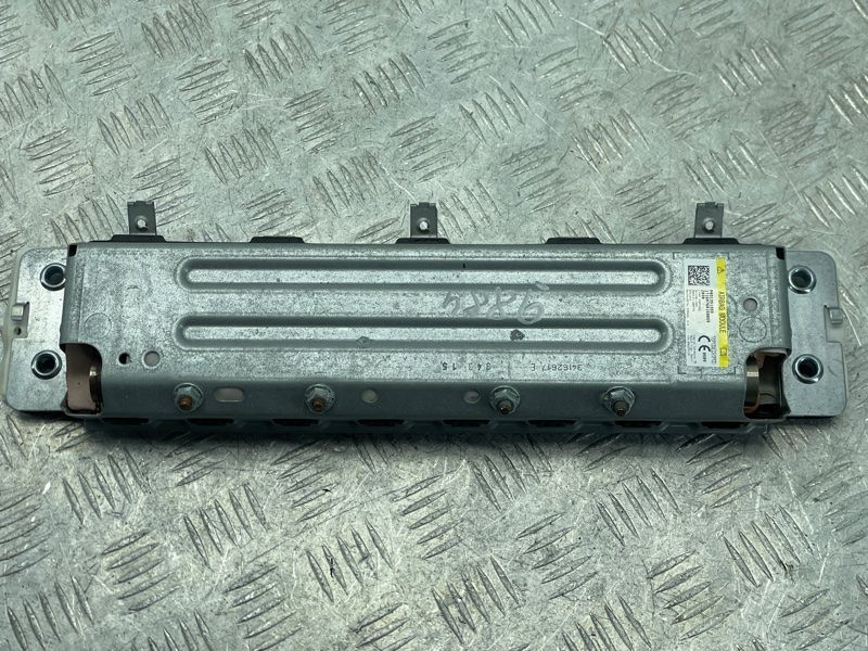 Подушка безпеки водія в коліна airbag 31351333 Volvo XC90