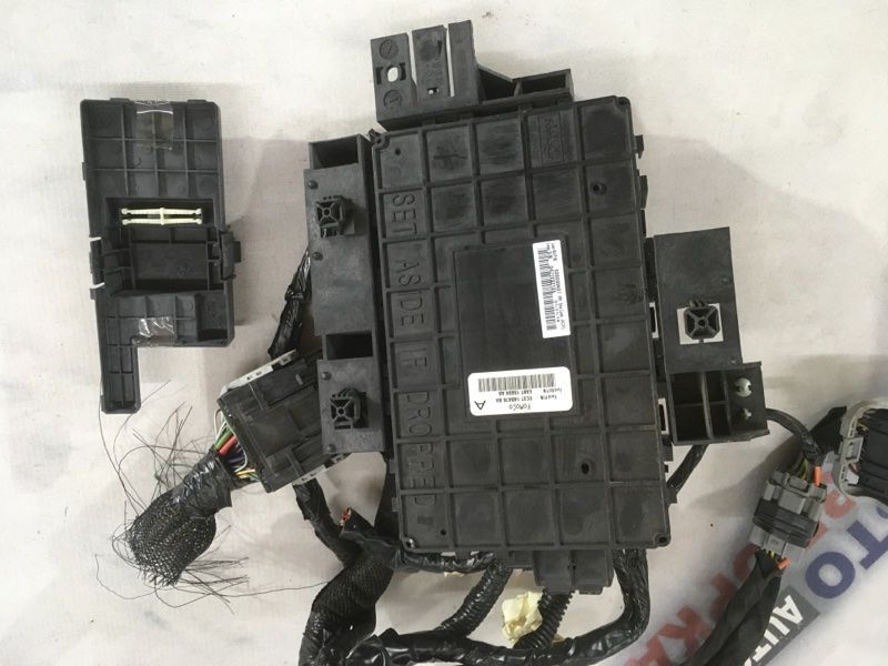 Блок предохранителей EC3T14B476BA Ford Flex