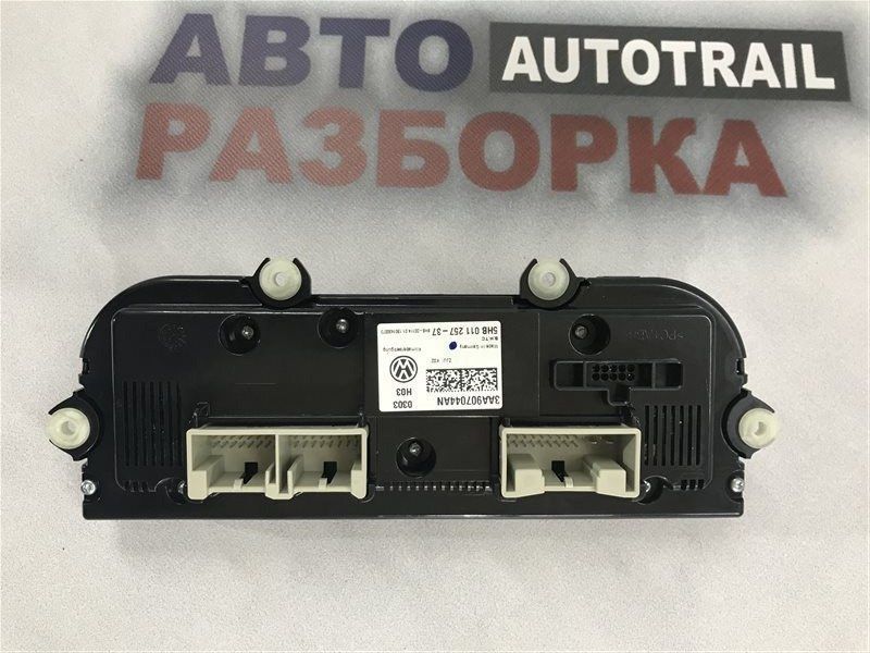 Панель керування клімат-контролем 3AA907044ANZJU Volkswagen CC