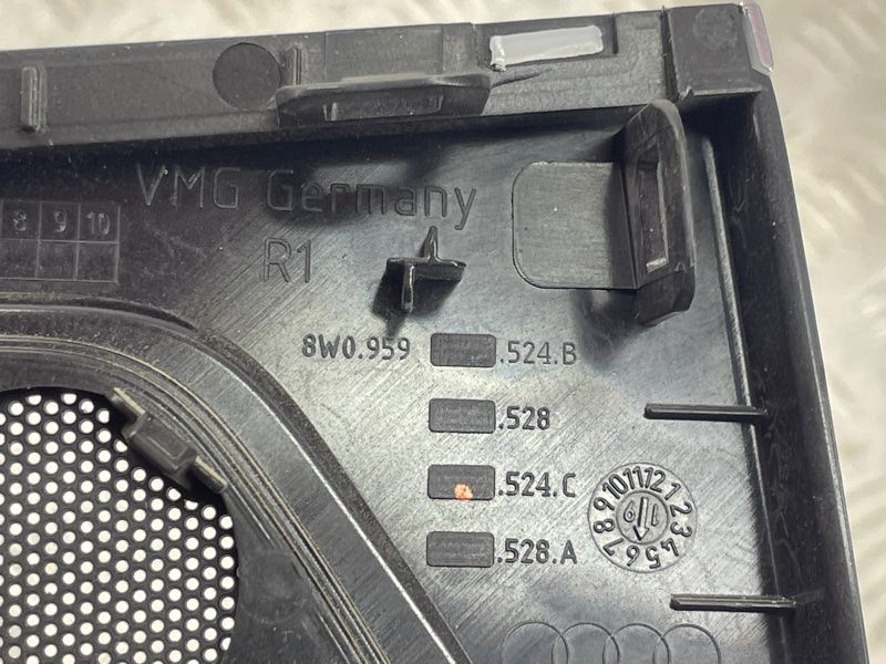 Ручка дверей внутрішня 8W0839020A4PK Audi A4