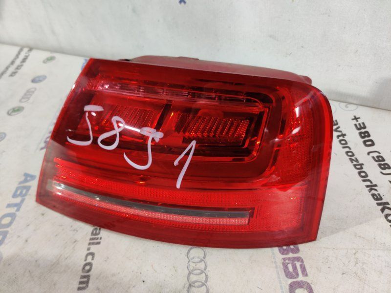 Стоп / ліхтар Audi S8