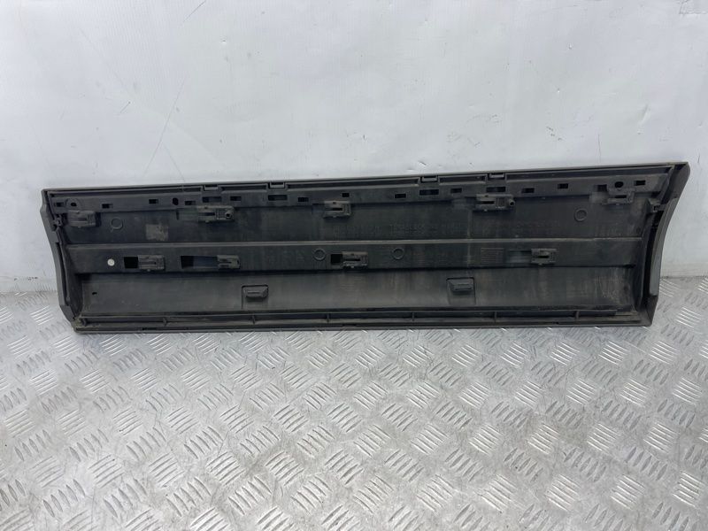Накладка дверей 4L0853970 Audi Q7