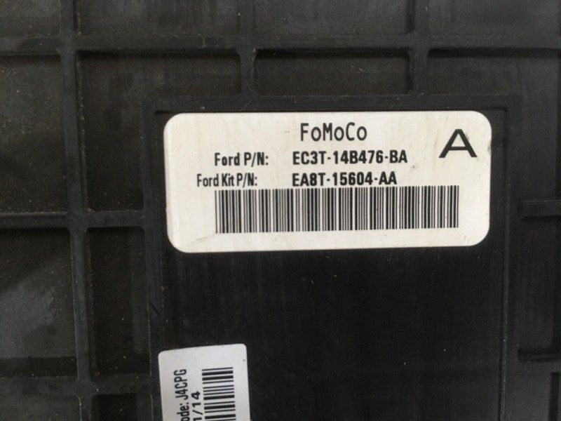 Блок предохранителей EC3T14B476BA Ford Flex
