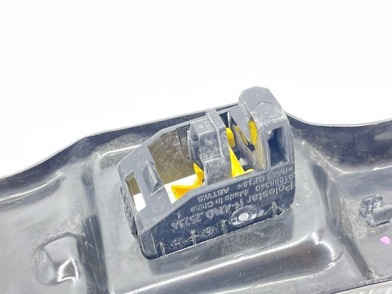 Ручка відкривання капоту 31688340 Polestar 2