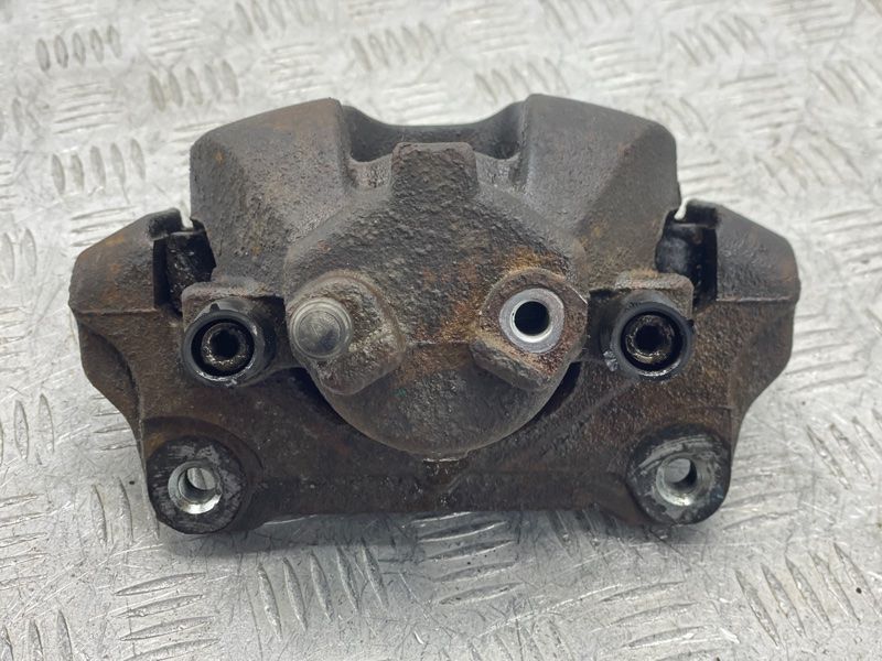 Суппорт тормозной Ford Escape