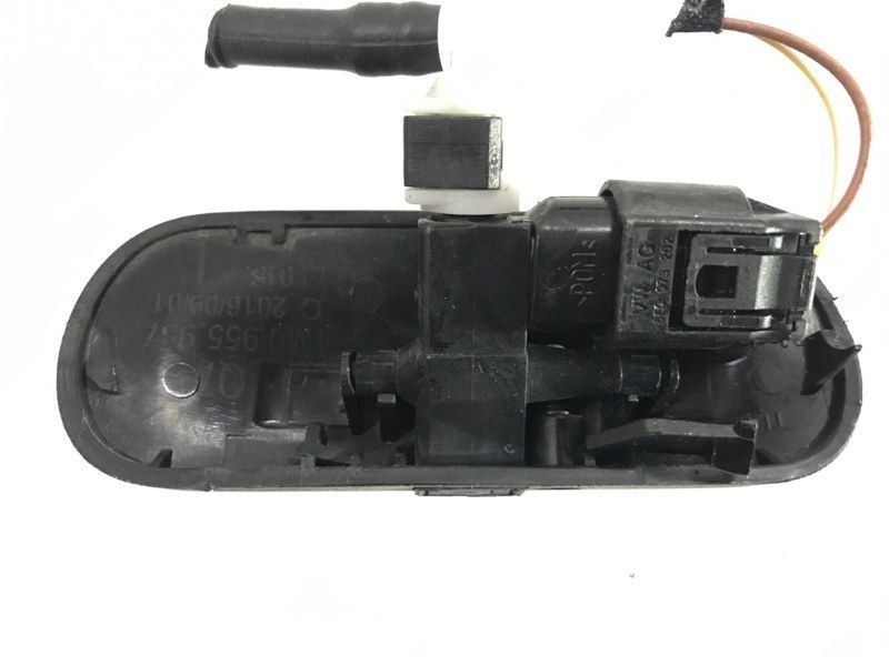 Форсунка омивача лобового скла 4M0955987 Audi Q7