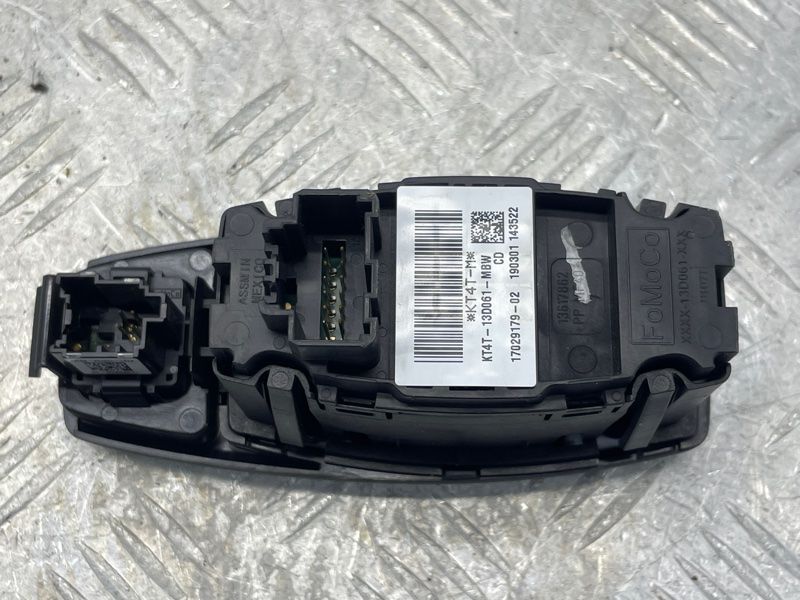 Перемикач світла фар KT4T130061MBW Ford Edge