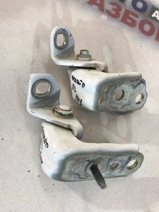 Петля двери Ford Escape