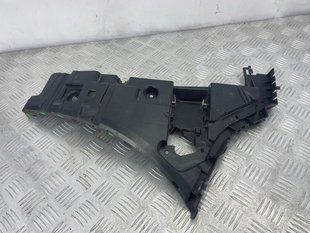 Кронштейн заднего бампера 31425226 Volvo XC60