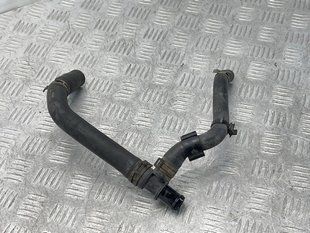 Шланг системи охолодження 7L8121065Q Audi Q7