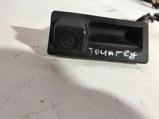 Кнопка замка крышки багажника с камерой 3C9827566A Volkswagen Touareg