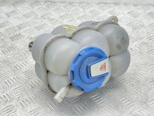 Расширительный бачок 4M0121405J Audi Q7 Audi Q7