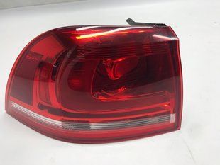 Стоп / ліхтар зовнішній 7P6945095E Volkswagen Touareg