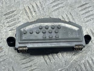Резистор пічки 32226442 Volvo XC90