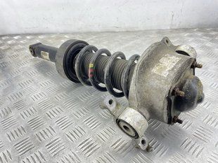 Стойка амортизатора в сборе с пружиной 7P6513029BG Volkswagen Touareg