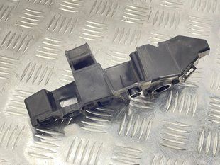 Направляюча переднього бампера 80A807283A Audi Q5