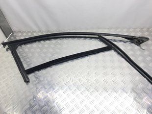 Направляюча скла дверей 4G0837432 Audi A6