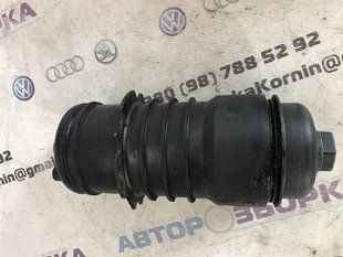 Корпус масляного фільтра 78558686 Audi Q7
