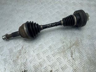 Піввісь 7P0407271E Volkswagen Touareg