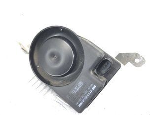 Сирена системи антивикрадення 1K0951605C Audi Touareg Audi A3, Audi A4, Audi A4 Allroad, Audi A5, Audi A6, Audi A7, Audi A8, Audi Q3, Audi Q5, Audi Q7, Audi R8, Audi RS5, Audi RS7, Audi S4, Audi S5, Audi S6, Audi S7, Audi S8, Audi SQ5, Audi TT, Audi TT RS, Audi TTS, Porsche 718 Spyder, Porsche 911, Porsche Cayenne, Porsche Macan, Porsche Panamera, Volkswagen Beetle, Volkswagen CC, Volkswagen Eos, Volkswagen Golf, Volkswagen Golf R, Volkswagen GTI, Volkswagen Jetta, Volkswagen Tiguan, Volkswagen Touareg